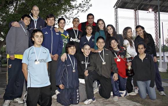 Obras campeón invicto Obras campeón invicto