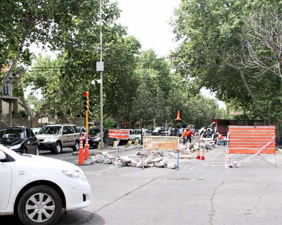 Libertador: Investigan hundimiento de paño Libertador: Investigan hundimiento de paño