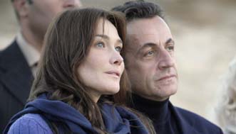 El Papa se negó a recibir a Carla Bruni: “No es bienvenida” El Papa se negó a recibir a Carla Bruni: “No es bienvenida”