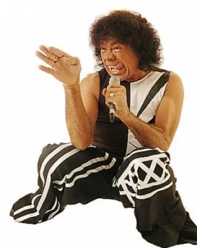 La Mona anda merodeando La Mona anda merodeando