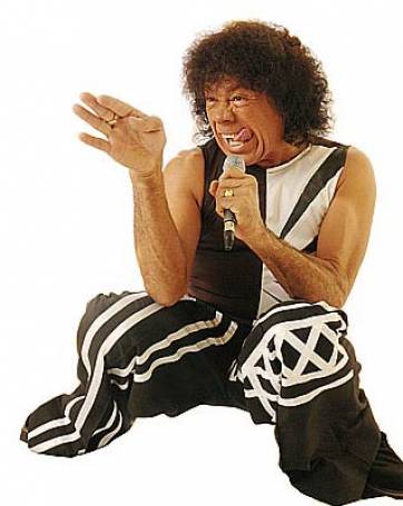 La Mona anda merodeando La Mona anda merodeando