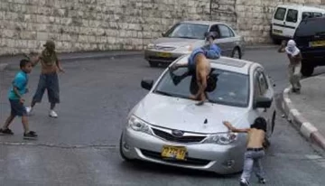 Tremendo ataque a niños Tremendo ataque a niños