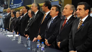 Gioja: “Pichetto tendría que poner las barbas en remojo” Gioja: “Pichetto tendría que poner las barbas en remojo”