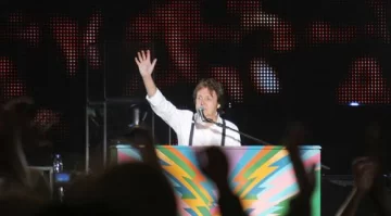 El Monumental, rendido a los pies de Paul McCartney El Monumental, rendido a los pies de Paul McCartney