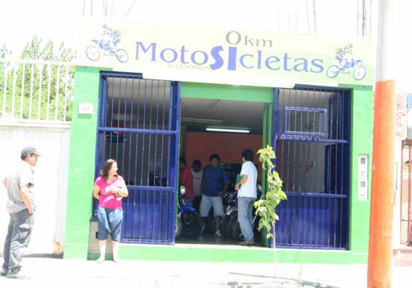 Otro robo con armas en pleno día en una agencia de motos Otro robo con armas en pleno día en una agencia de motos