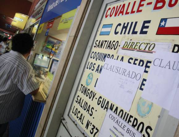 Seguidilla de clausuras por las deudas en la Terminal Seguidilla de clausuras por las deudas en la Terminal