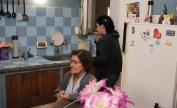 Una chica de 15 años apuñaló a un ladrón para evitar que robe Una chica de 15 años apuñaló a un ladrón para evitar que robe