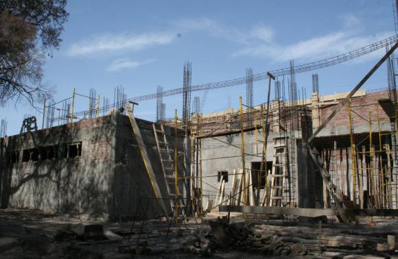 La obra privada impulsó la construcción en 2010