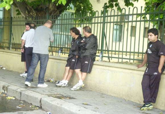 Rayo alcanzó y mató a masajista de Racing Rayo alcanzó y mató a masajista de Racing