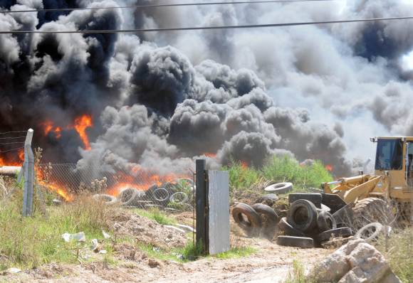 7 horas de infierno por un incendio sin control 7 horas de infierno por un incendio sin control