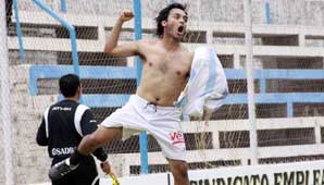 El “Luto” Molina quiere seguir jugando en Del Bono El “Luto” Molina quiere seguir jugando en Del Bono