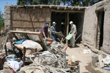 Empezaron a levantar una casa para Aurora Empezaron a levantar una casa para Aurora