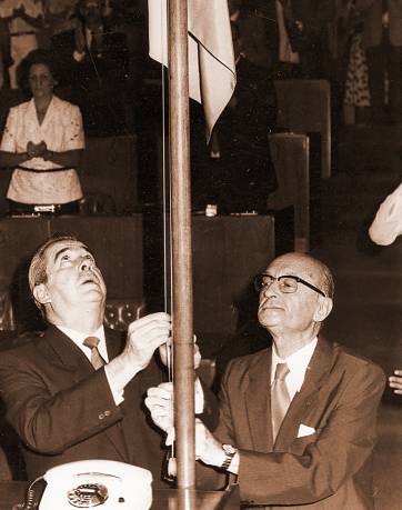 En Gobierno manejan nuevos plazos para el plan re-reelección En Gobierno manejan nuevos plazos para el plan re-reelección