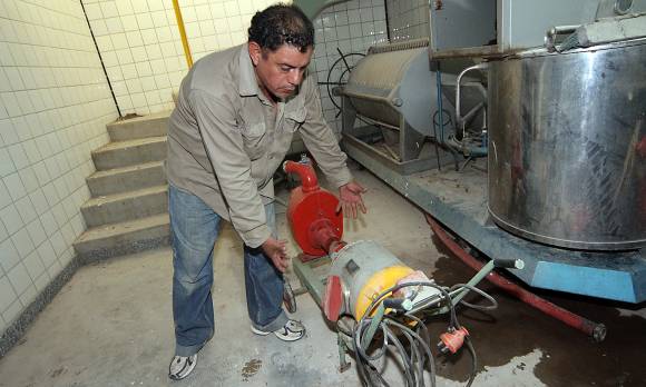 Roban más de $50.000 en bombas de bodega Roban más de $50.000 en bombas de bodega