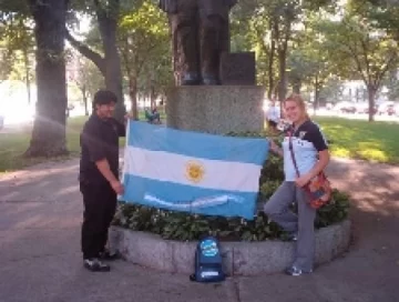 Dos viajes, un romance y varias maestras Dos viajes, un romance y varias maestras