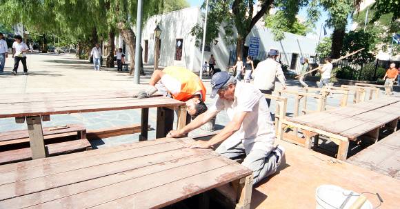 Más de la mitad de los sanjuaninos no leyó nunca al prócer Más de la mitad de los sanjuaninos no leyó nunca al prócer