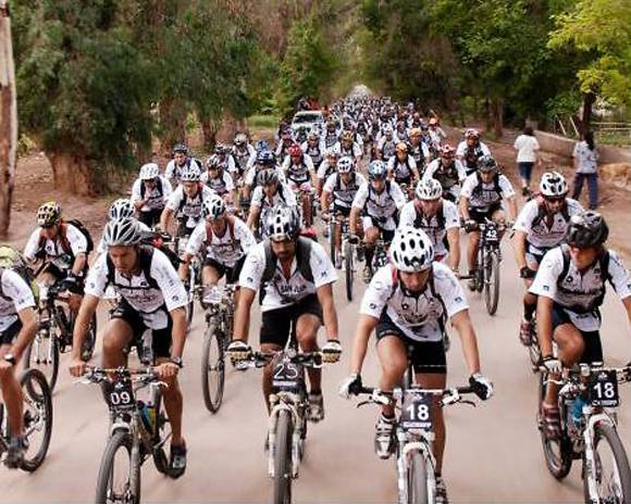 Una tormenta de alegría Una tormenta de alegría
