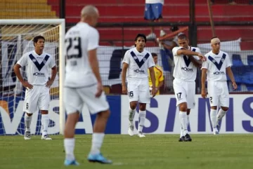 Vélez cayó en Chile y complicó su futuro en el certamen Vélez cayó en Chile y complicó su futuro en el certamen