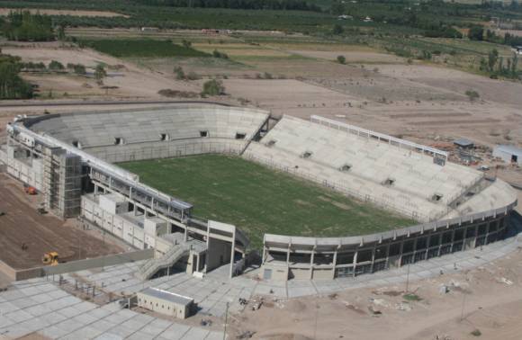 Teatro aéreo en la fiesta Teatro aéreo en la fiesta