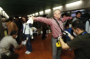 Enterrarían la planta Fukushima I y elevan alerta nuclear Enterrarían la planta Fukushima I y elevan alerta nuclear