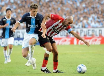 Estudiantes venció a Racing Estudiantes venció a Racing