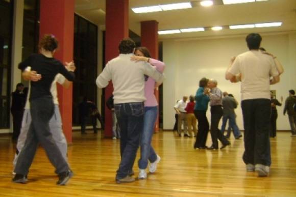 La UNSJ hará un show tanguero en el teatro de Albardón La UNSJ hará un show tanguero en el teatro de Albardón
