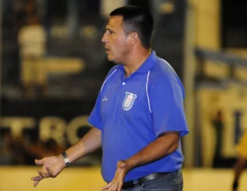 González dejó de ser el DT de Unión antes de lo previsto González dejó de ser el DT de Unión antes de lo previsto