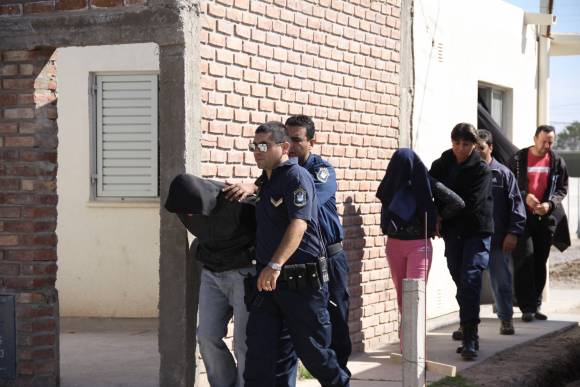 ¿Pareja vendía droga? ¿Pareja vendía droga?