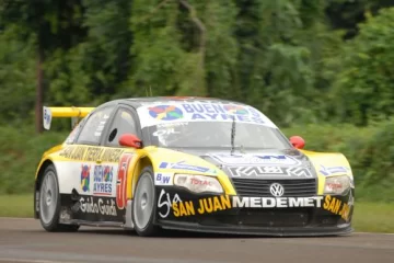 Henry larga entre los 20 del Super Sprint Henry larga entre los 20 del Super Sprint