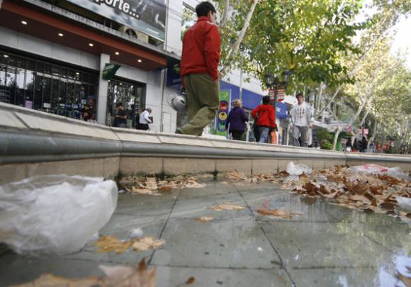 Saldrán a refaccionar los deterioros de la Peatonal Saldrán a refaccionar los deterioros de la Peatonal