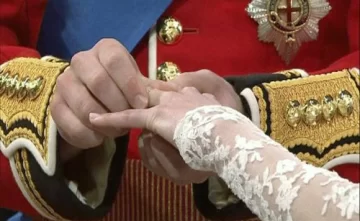 Un anillo difícil y un caballo desbocado Un anillo difícil y un caballo desbocado