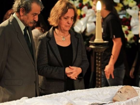 Familiares, amigos y personalidades despiden a Sábato Familiares, amigos y personalidades despiden a Sábato