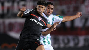 River venció a Banfield y es el único líder del Clausura River venció a Banfield y es el único líder del Clausura