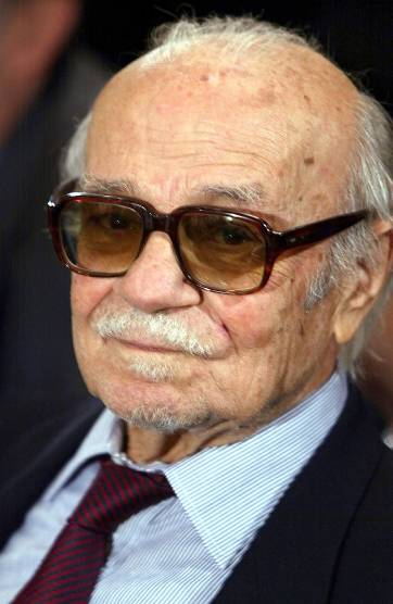 Adiós al gran humanista Adiós al gran humanista