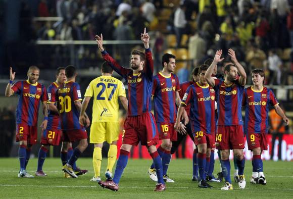 Barcelona va por el Tri ante Levante Barcelona va por el Tri ante Levante