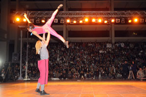 San Juan sube a escena San Juan sube a escena