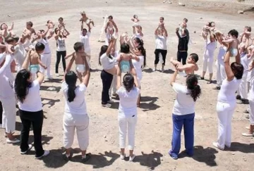 Se acerca el aula informática móvil Se acerca el aula informática móvil