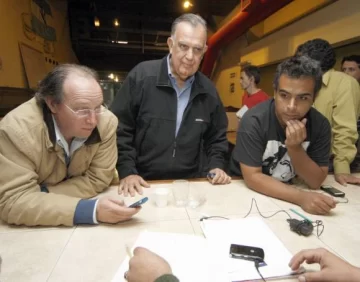 César dice que no va a hacer interna César dice que no va a hacer interna