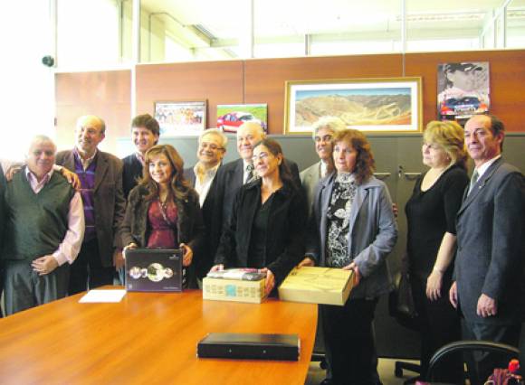 Guiños desde ambos lados de la cordillera Guiños desde ambos lados de la cordillera