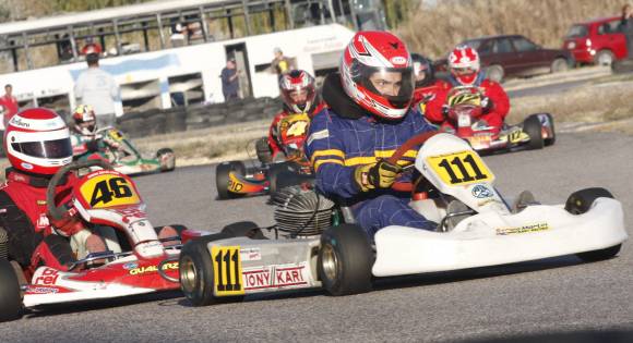 Con vértigo patriótico Con vértigo patriótico