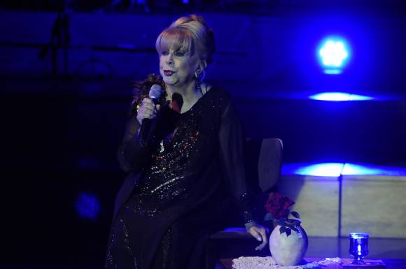 Una señora canción Una señora canción