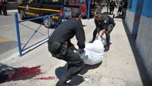 Masacraron a 29 campesinos en Guatemala Masacraron a 29 campesinos en Guatemala