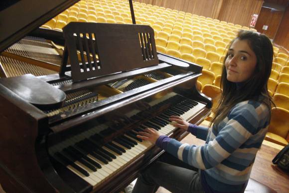 Talento joven en escena Talento joven en escena