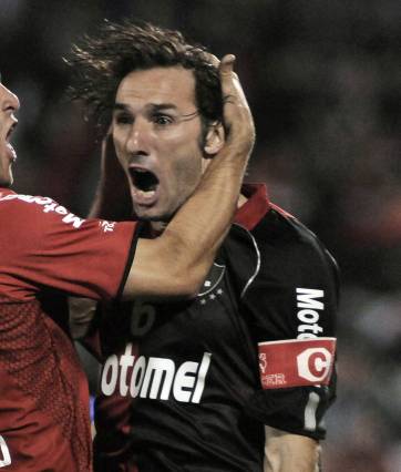 Schiavi mira la tabla Schiavi mira la tabla