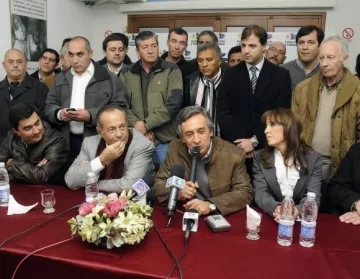 Basualdo anunció que su “jefe de Gabinete” será “El Adolfo” Basualdo anunció que su “jefe de Gabinete” será “El Adolfo”