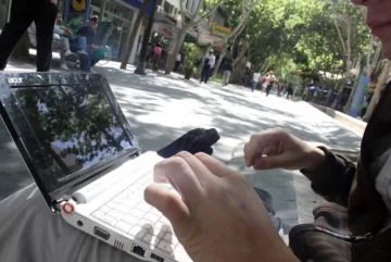 Histórica revolución de los dominios de la web Histórica revolución de los dominios de la web