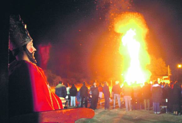 La fogata más cristiana La fogata más cristiana