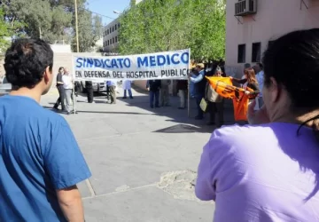 Gioja aseguró que los contratados no concursarán su cargo Gioja aseguró que los contratados no concursarán su cargo