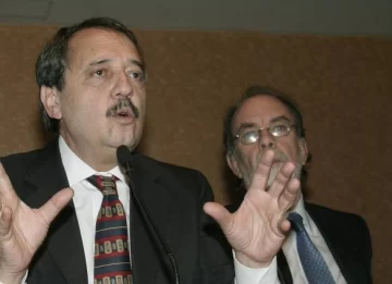 “A los sanjuaninos les prometo respetar el federalismo” “A los sanjuaninos les prometo respetar el federalismo”