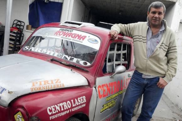 El ex corredor de automovilismo que lucha para no quedar inválido El ex corredor de automovilismo que lucha para no quedar inválido